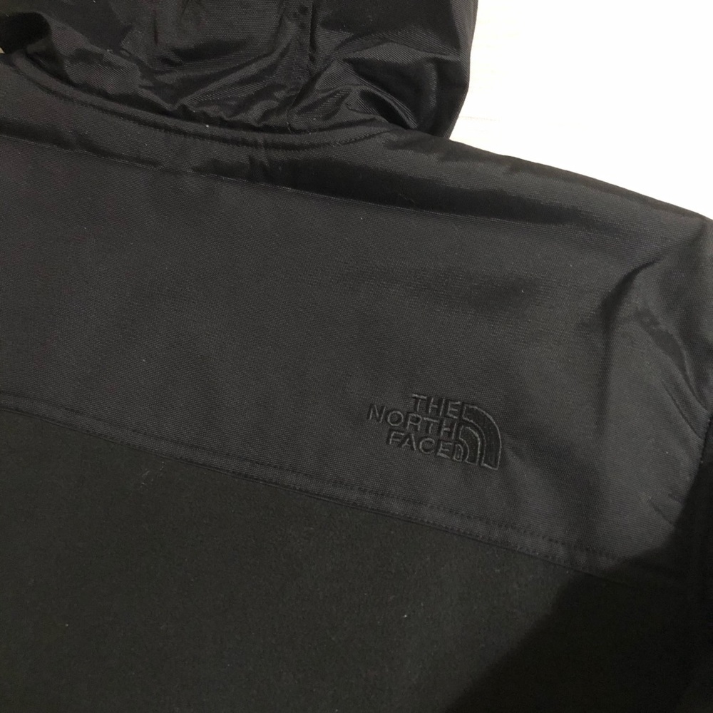 North Face Salinas Hooded Fleece jacket - Picture 7 of 8